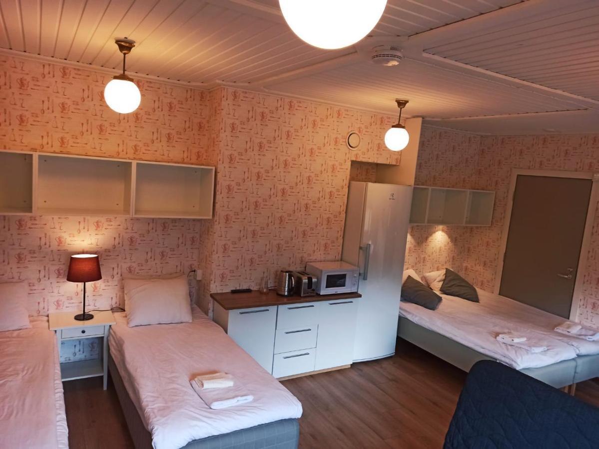 Hotelli Uninen Tampere Esterno foto